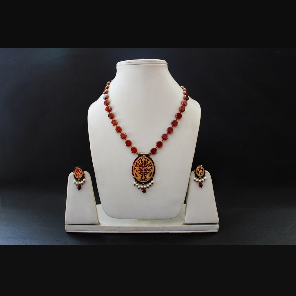NECKLACE SET