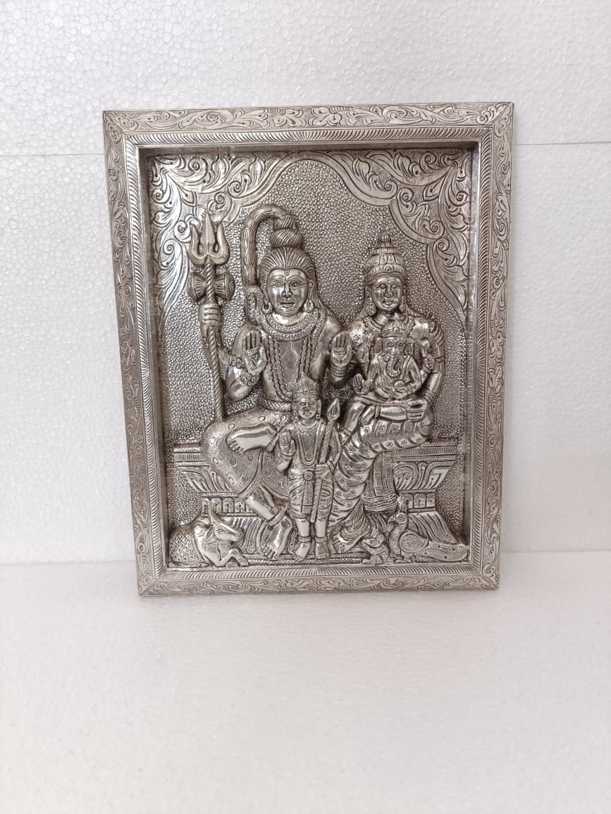 SILVER SHIV PARIVAAR IDOL