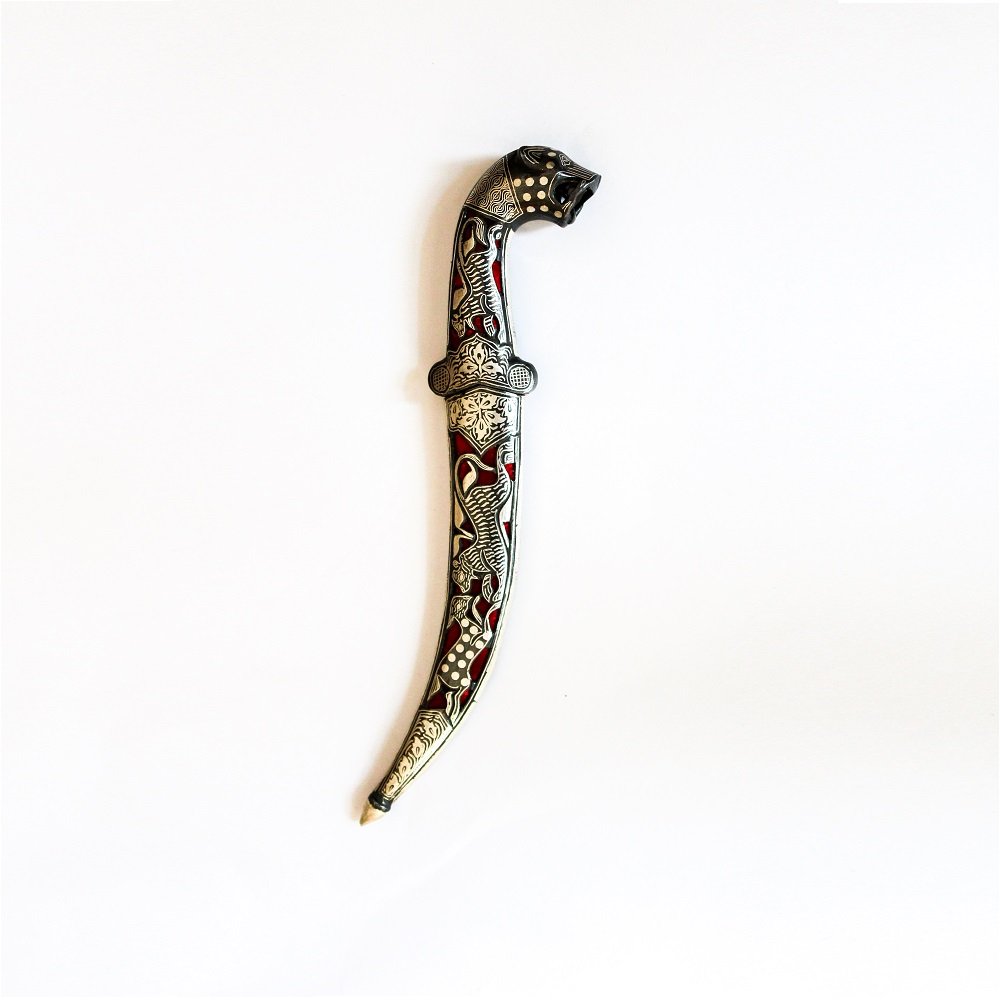 Tiger face dagger with jali work and shikar design